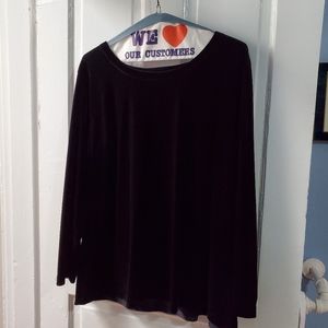 Black velvet top